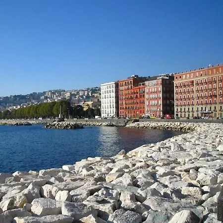 Easyhomeinnaples 2* Nápoles