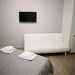 Easyhomeinnaples Guest house