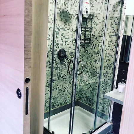 Easyhomeinnaples ゲストハウス