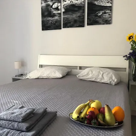 Guest house Easyhomeinnaples 3*
