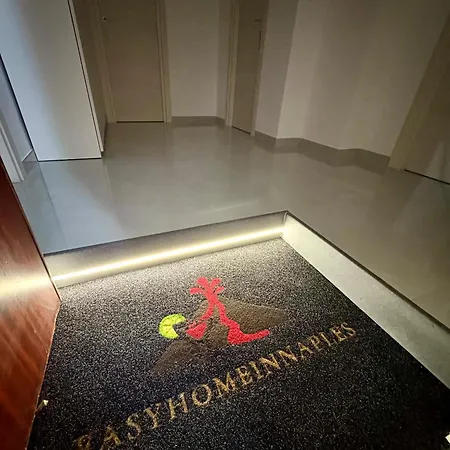 게스트하우스 Easyhomeinnaples 2*