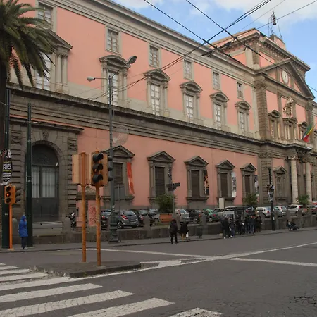 Easyhomeinnaples Vendégház